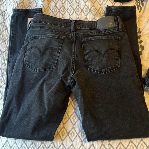 Levi’s black skinny jean - Picture 6 of 7